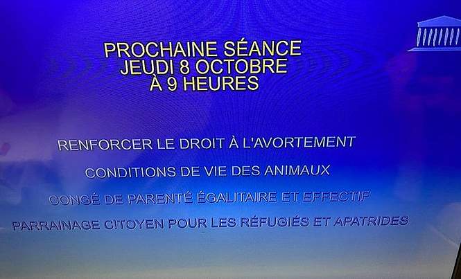 Jeudi noir à l’Assemblée Nationale pour le droit à la vie