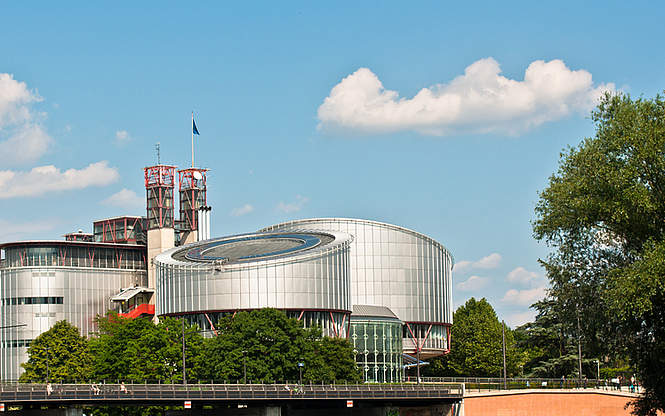 La Cour européenne des droits de l’homme fait amende honorable