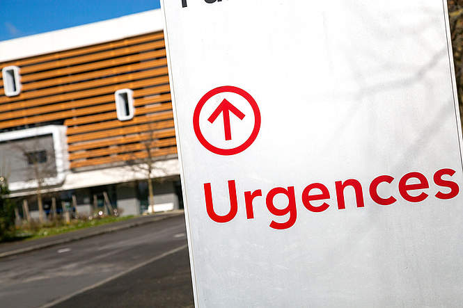 SOS ! Notre hôpital public est aux urgences !