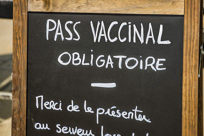 10 millions de Français sans passe vaccinal, des citoyens de seconde zone ?