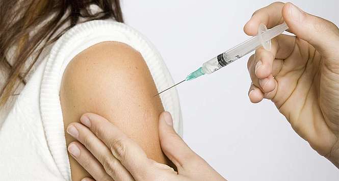 Aluminium dans les vaccins : dangereux ou pas ? 