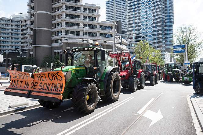 La révolte des agriculteurs hollandais paralyse les Pays-Bas