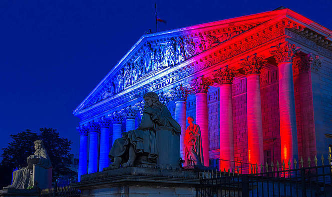 Inscrire un «  droit à l’avortement  » dans la Constitution est symbolique mais pas anodin.