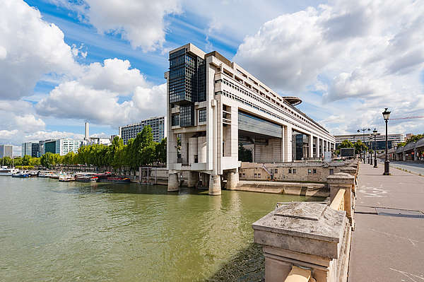 Rémunérations des hauts fonctionnaires : Bercy donne encore le mauvais exemple !