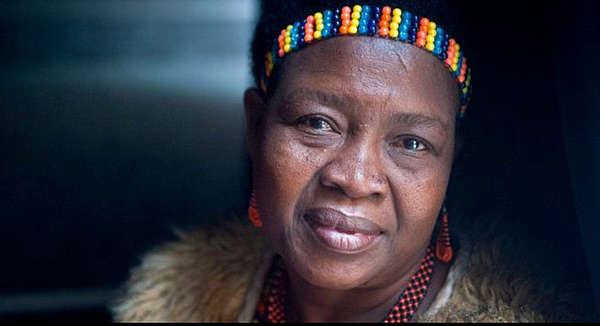 Malawi : une femme cheffe combat le mariage des enfants 