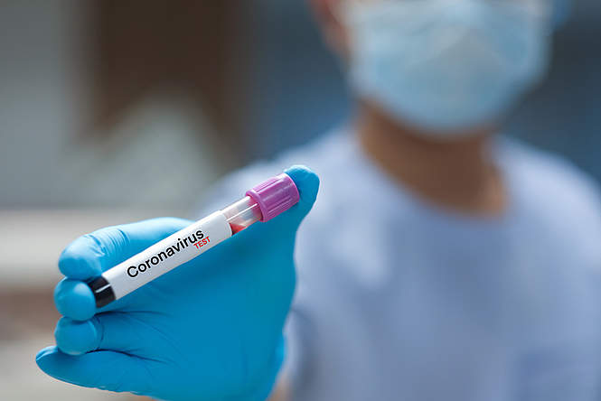 Face au Covid-19, course aux vaccins tous azimuts !